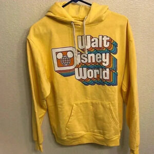 Walt Disney Parks Vintage Yellow Sweatshirt Kangaroo Pocket Men Women Sz Medium